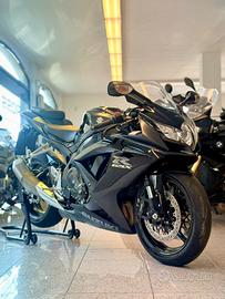 Suzuki GSX R 750