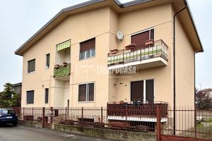 TRE LOCALI RISTRUTTURATO CON CANTINA SENZA SPESE