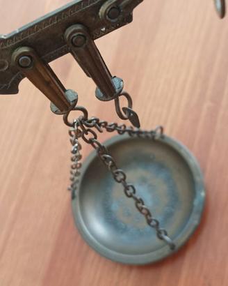 Stadera con piattino di diametro 8cm