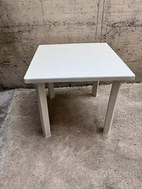 Tavolo da giardino in polipropilene cm. 80x80 h.72