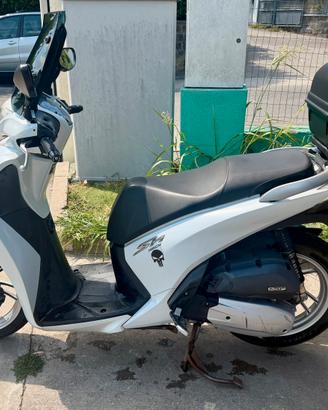 Honda sh 150i abs 2016