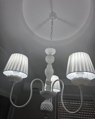 lampadario a 3 luci +2 lumi 