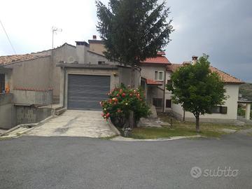 Casa familiare in zona rurale