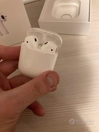 Airpods 1