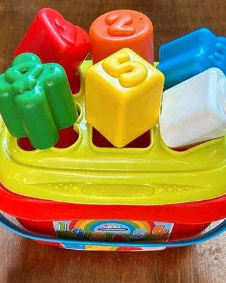 NR.2 giochi educativi/sviluppo (secchiello+piramid