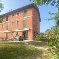 BILOCALE IN RESIDENCE CON PISCINA E GIARDINO