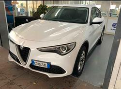 Alfa Romeo Stelvio 2.2 Turbodiesel 160 CV AT8 RWD 
