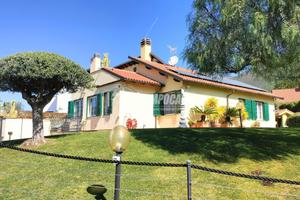 VILLA UNIFAMILIARE CON GIARDINO
