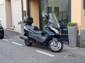 Suzuki Burgman 400 Elegance