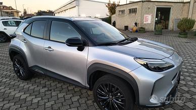 Toyota Yaris Cross 1.5 Hybrid 5p. E-CVT AWD-i Adve