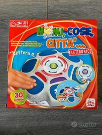 Gioco NOMI, COSE, CITTÀ…