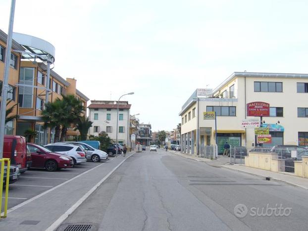 Locale commerciale - San Benedetto del Tronto