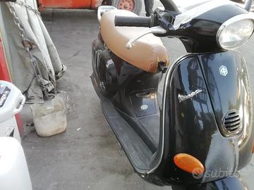 Piaggio Vespa 50 Per Ricambi Anno 2013