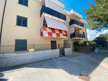 Appartamento P.terra con Giardino e Garage rif.997