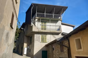 Casa indipendente di 118 m² con 4 locali a Veleso