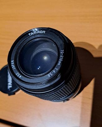 Obiettivo Tamron 70-210