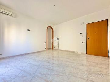 3 LOCALI A TRIGGIANO