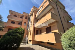 RIF. 523 - AMPIO TRILOCALE IN CLASSE C CON AMPIO B