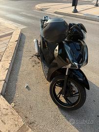 Sh 125 2017 nero e oro