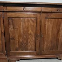 Credenza in arte povera