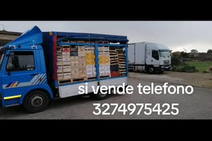 Camion blu