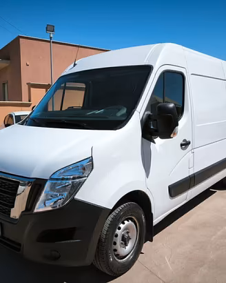 Nissan Interstar 35 2.3 dCi 135CV PM-TM Acenta Fur