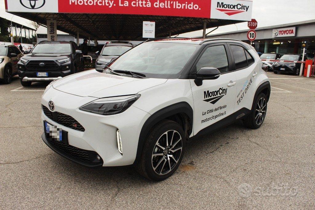 Toyota Yaris Cross 1.5 Hybrid 5p. E-CVT GR SPORT: prezzo e scheda