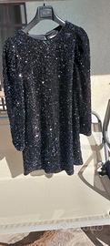 Abito nero paillettes