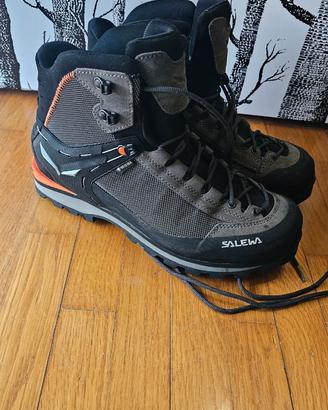 Scarponi Salewa crow gtx 41