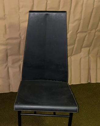 Sedia vintage anni ‘80 in cuoio nero e metallo