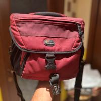 Borsa Macchina Fotografica Lowepro Nova 180 AW