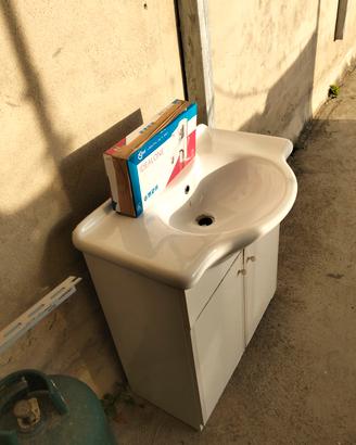 mobiletto bagno 
