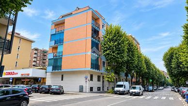 2 LOCALI A SESTO SAN GIOVANNI