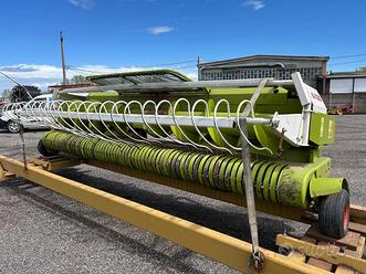 Barra pick up Claas con carrello idraulico