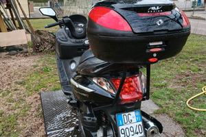  scooter sym 250 nero