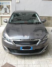 Puegeot 308 BlueHDi 120 S&S Allure