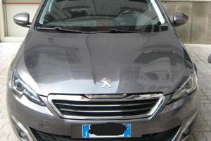 Puegeot 308 BlueHDi 120 S&S Allure