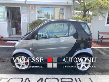 SMART FORTWO 700 BENZINA (COUPE’)