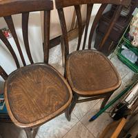 Sedie in legno antiche