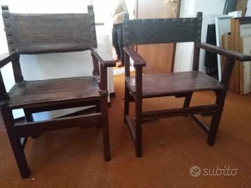 Coppia di sedie troni