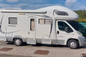 camper  ROLLER TEAM