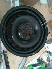 Cerchi alluminio/ gomme neve / gomme invernali