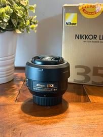 Nikon AF-S DX NIKKOR 35mm f/1.8G