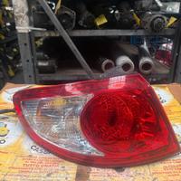 FANALE POSTERIORE SINISTRO HYUNDAI SANTAFE ANNO:20