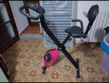 Cyclette pieghevole