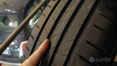 Gomme Bridgestone Turanza con 200 km