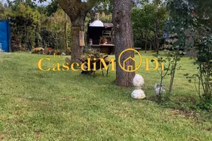 Terreno di 2050 m² a Livorno