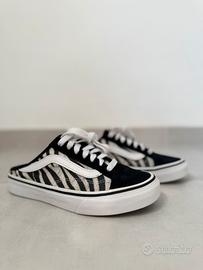 Vans zebrate