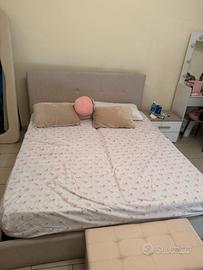 Letto matrimoniale contenitore in tessuto