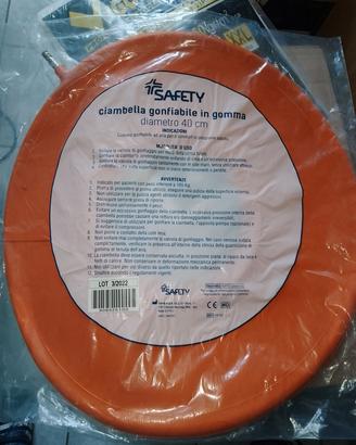 ciambella gonfiabile in gomma  diametro 40 